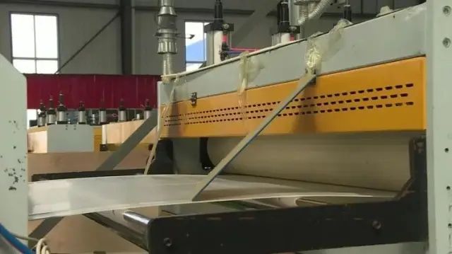 点石成金 东平这家公司用石头造出纸箱纸板，引领资源再生利用新潮流